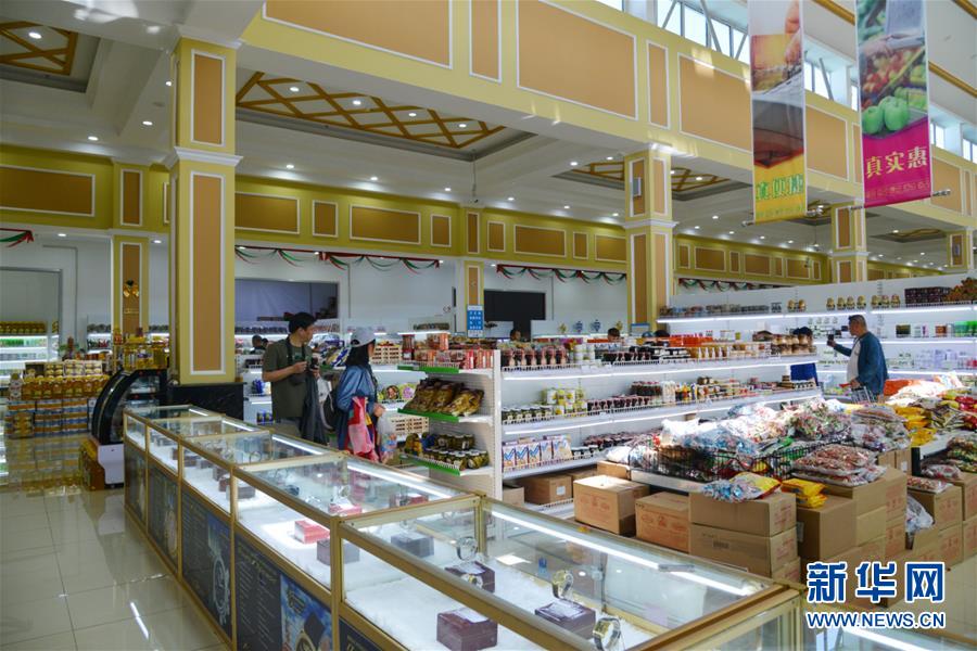 （壯闊東方潮 奮進(jìn)新時(shí)代——慶祝改革開放40年）（6）滿洲里：見證中俄邊境貿(mào)易“升級(jí)”